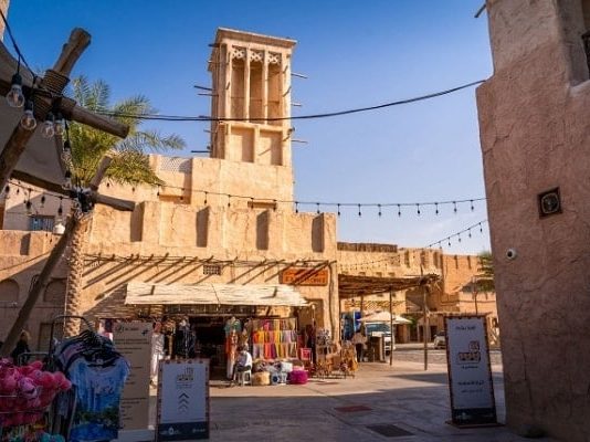Khám phá vẻ đẹp của khu phố Al Seef Dubai cổ kính nổi tiếng
